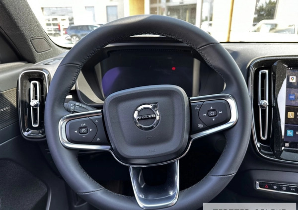 Volvo XC 40 cena 199900 przebieg: 9100, rok produkcji 2022 z Kościerzyna małe 562